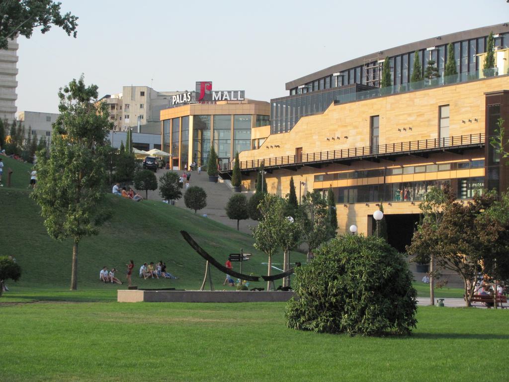 Hotel Ceramica Iasi Exterior foto