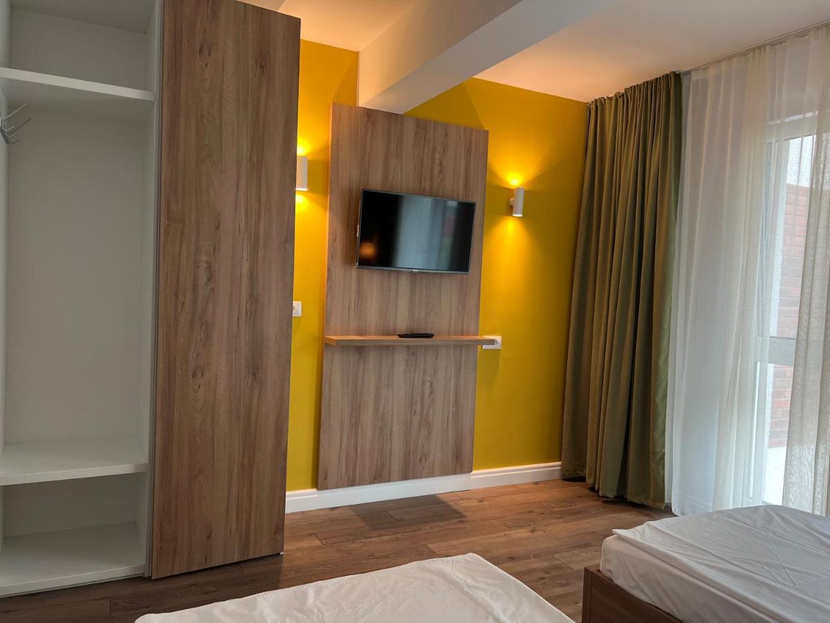 Hotel Ceramica Iasi Exterior foto