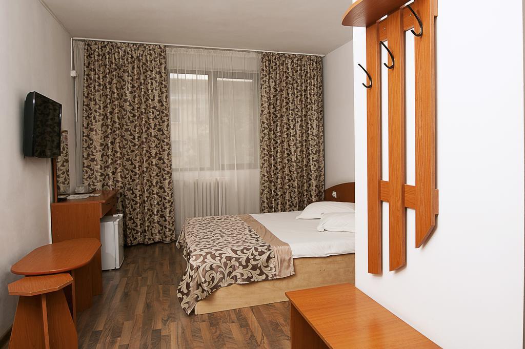 Hotel Ceramica Iasi Exterior foto