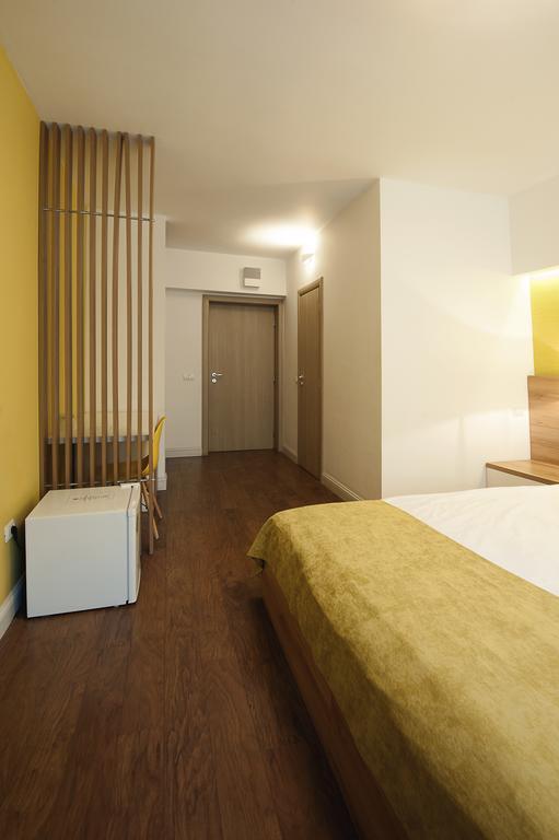 Hotel Ceramica Iasi Exterior foto
